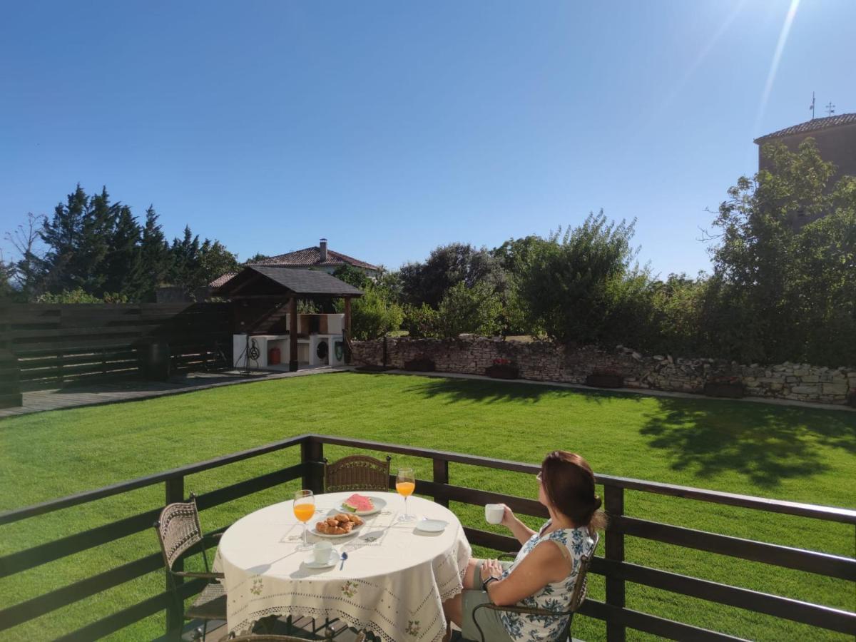 Casa Larriz Villa Artazcoz ภายนอก รูปภาพ